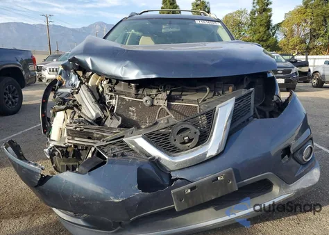 2015 Nissan Rogue S z USA, uszkodzony, nr VIN 5N1AT2MT2FC782347